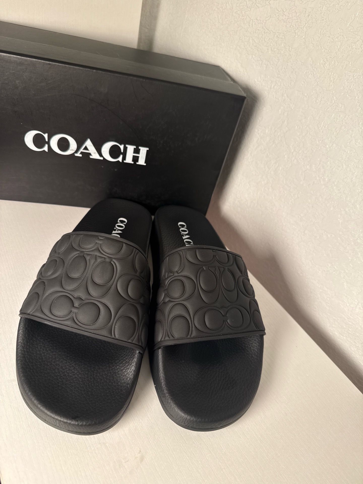 COACH
