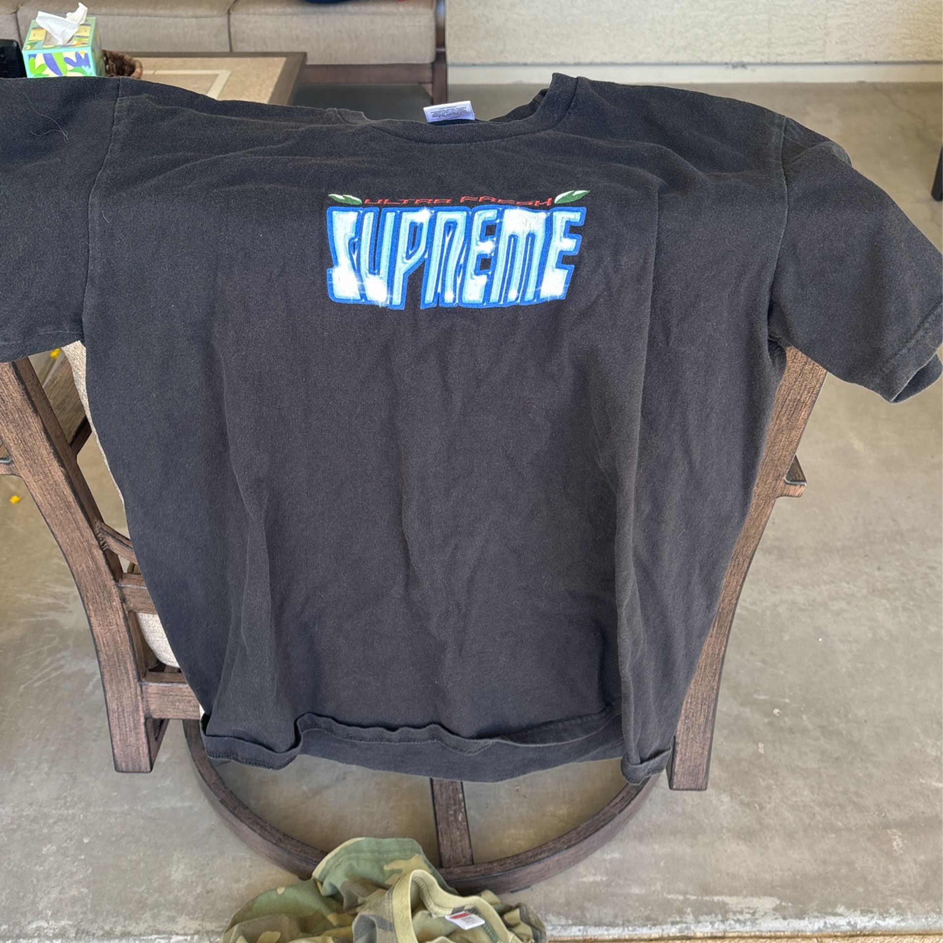 supreme shirts Large