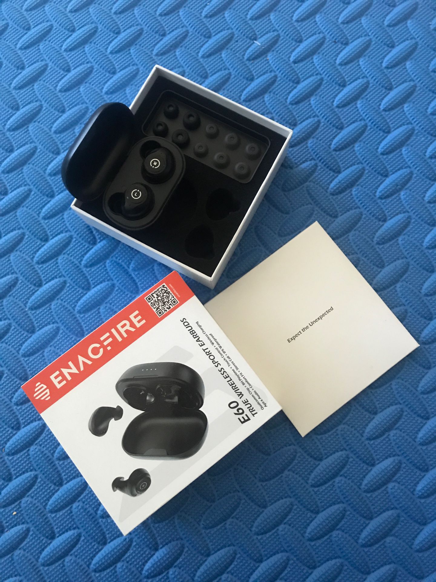 Wireless earbuds Bluetooth headphones(new)