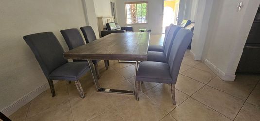 Dining Table with 6 Upholstered Chairs. $135
