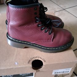 Dr Martens For Kids Size 11 