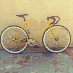 fixie bicycle