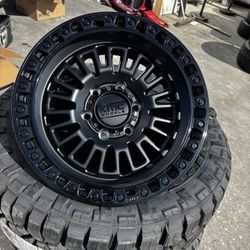 SET OF FOUR 17” CHEVY GMC TOYOTA FORD RAM 6 WHEELS AND TIRES