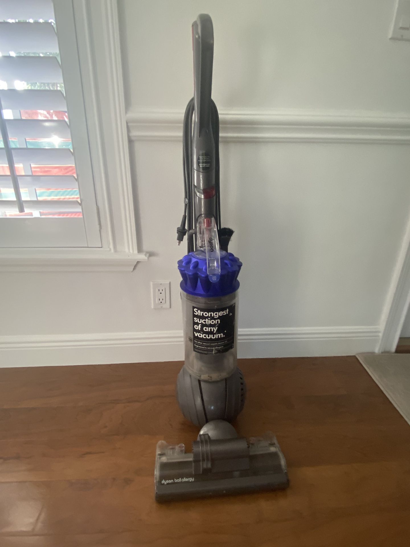 Dyson Vacuum Cleaner for Sale in Boca Raton, FL OfferUp