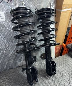 19-22 Toyota Corolla, 16-22 Prius Front Strut Assembly w/Coil Springs