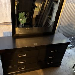 amalia black dresser with mirror