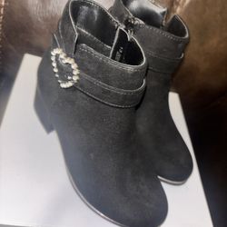 Girls Boots