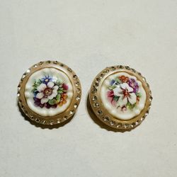 Vintage 50’s Hand Painted Floral Clip Earrings  