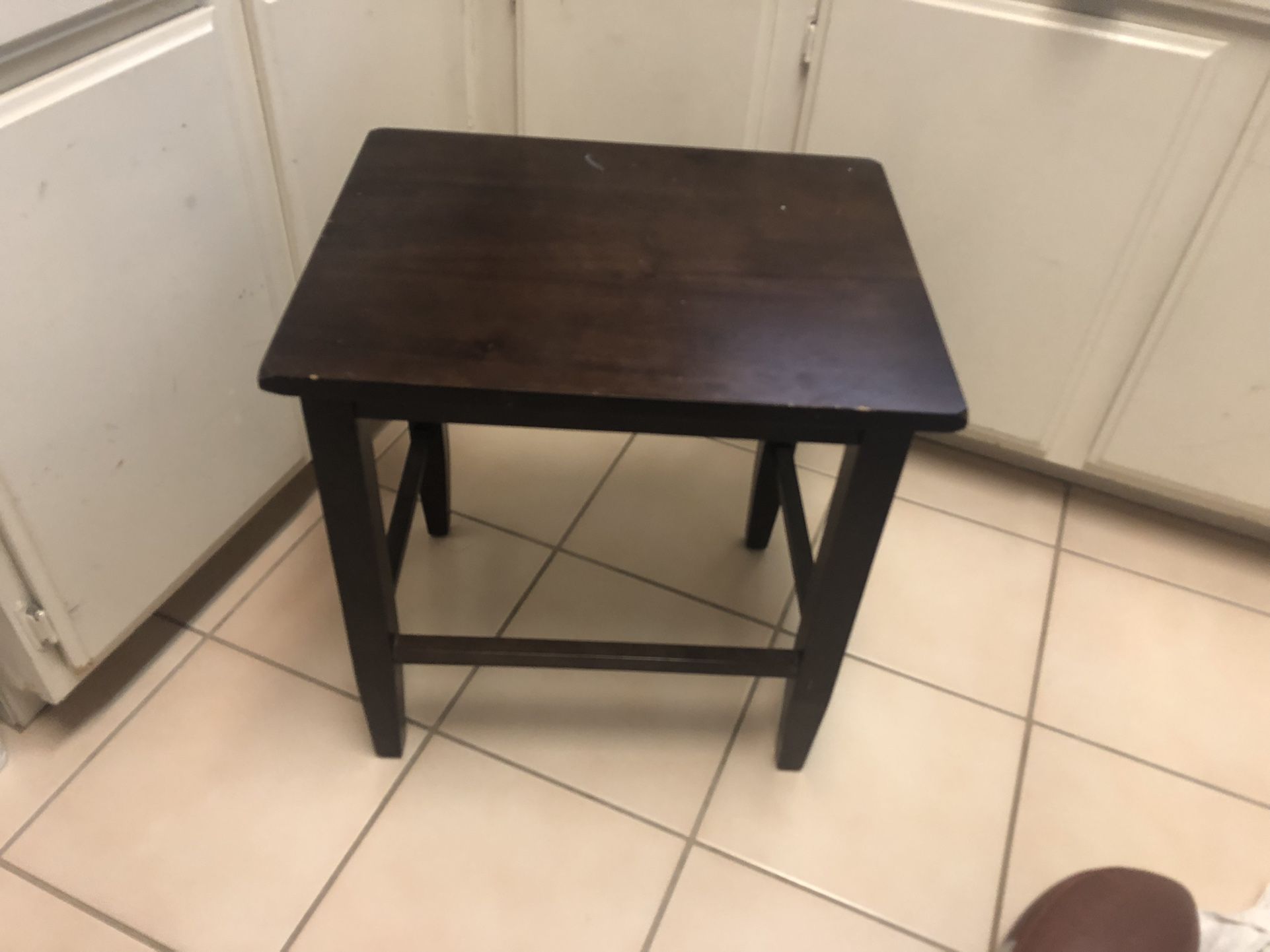 Small Table And Lamp