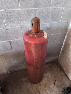 Acetylene Tank