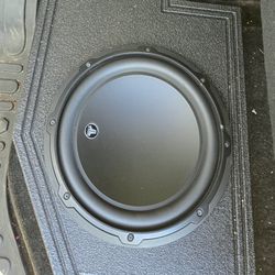 Speaker And Amp 