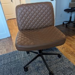 Office Chair On Wheels 