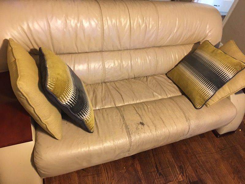 Couches and glass table for Sale in Oklahoma City, OK OfferUp