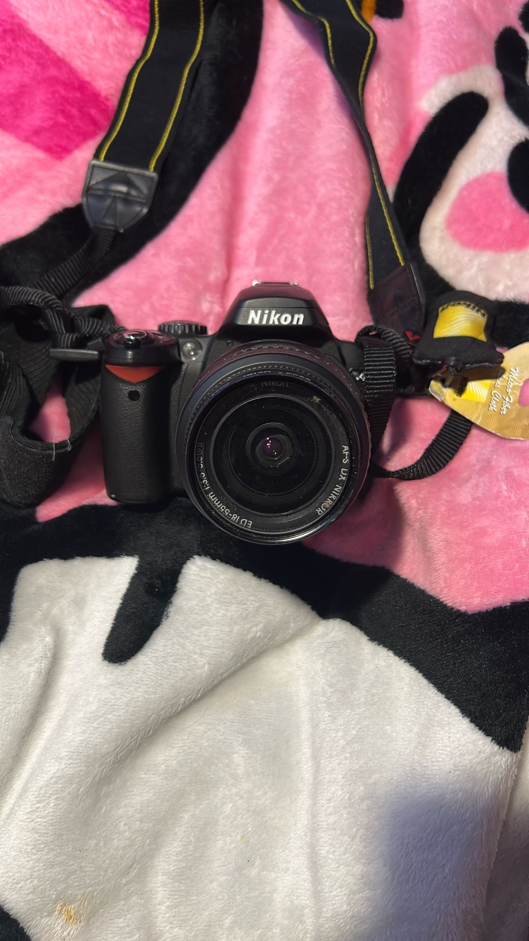 Nikon Digital Camera D40