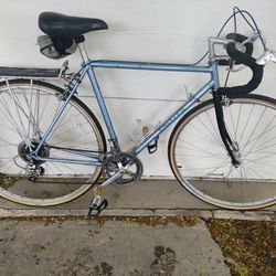 Univega road bike