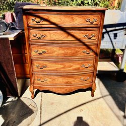 Broyvill Dresser