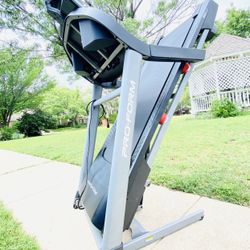 Pro-Form 965 CT Treadmill With Incline