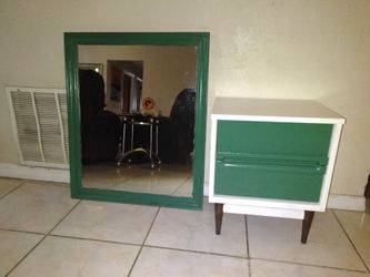 Vintage side /night table and mirror
