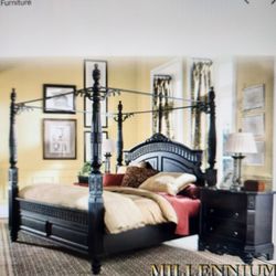 King Britannia Rose Bedroom Set