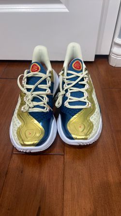 Curry 11