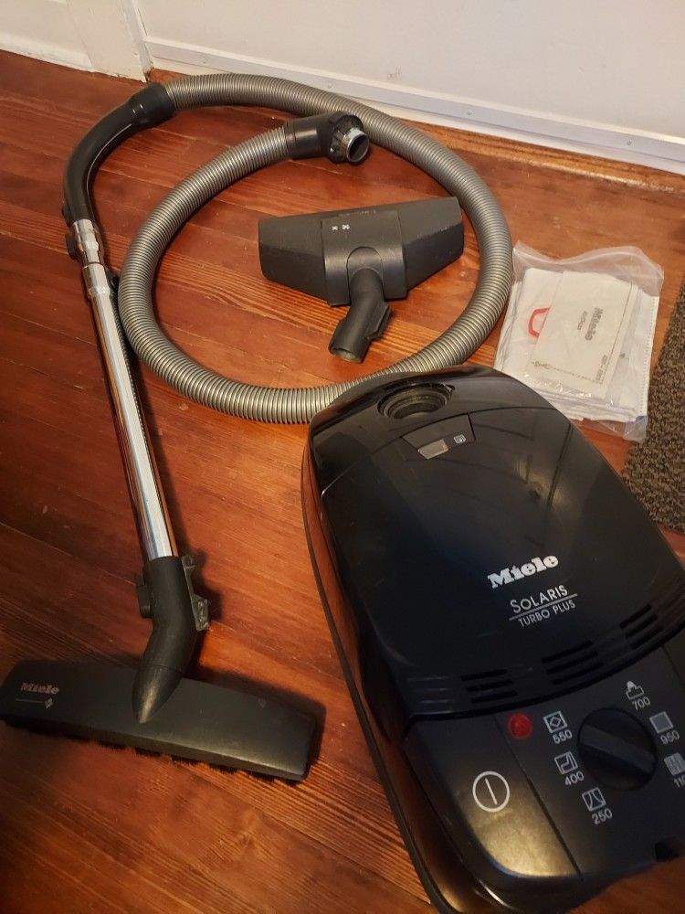 Miele Solaris S514 Electro Power Plus Compact With Hose Assembly Wand