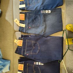 4 Brand New Men's Levi's Jeans W/Tags