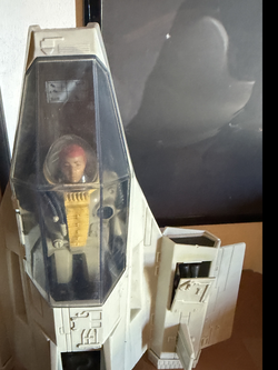 1984 G.I. Joe S.H.A.R.C. (Submersible High-speed Attack and Reconnaissance Craft) with its pilot action figure, Deep Six.