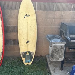 Rusty 5’10 Surfboard 