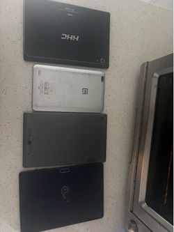 4 tablets, as is , no charger , some have cracks in the screen