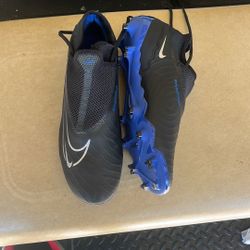 Nike Cleat Size 9 
