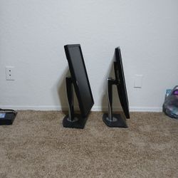 2 Dell Monitor No Cords  Good Condition 
