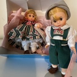 Madame Alexander dolls. Hantzel and Gretel
