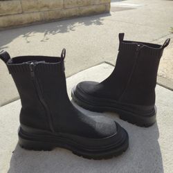 ZARA SOCK STYLE ANKLE BOOTS

