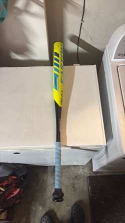 Easton Rival Slowpitch Softball Bat 34 inches 27 ounces