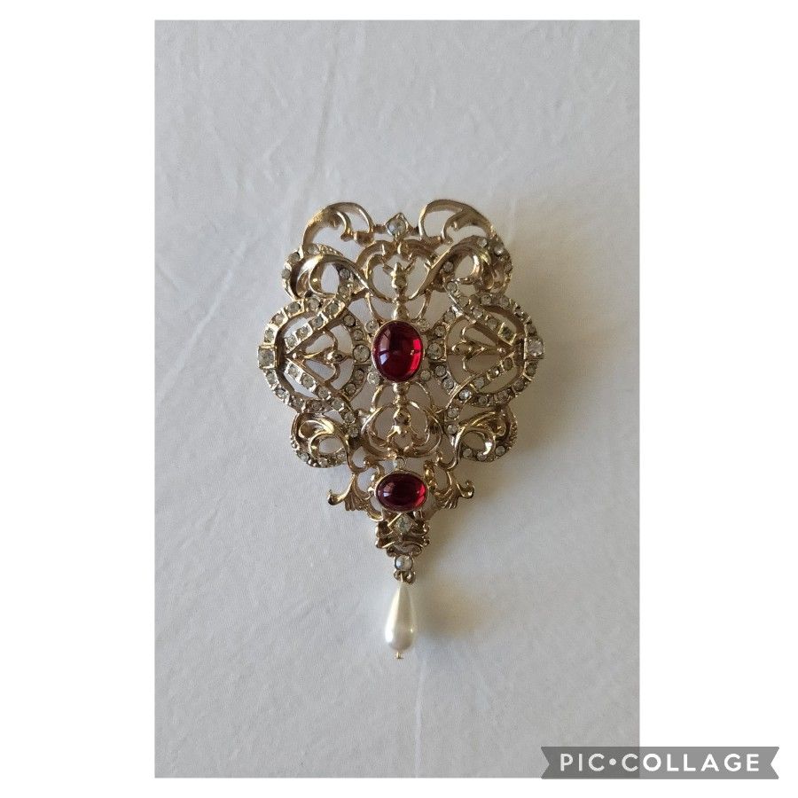 Beautiful Brooches