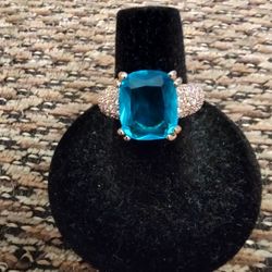 STERLING SILVER AQUA CZ RING.  SIZE 7.  NEW. PICKUP ONLY