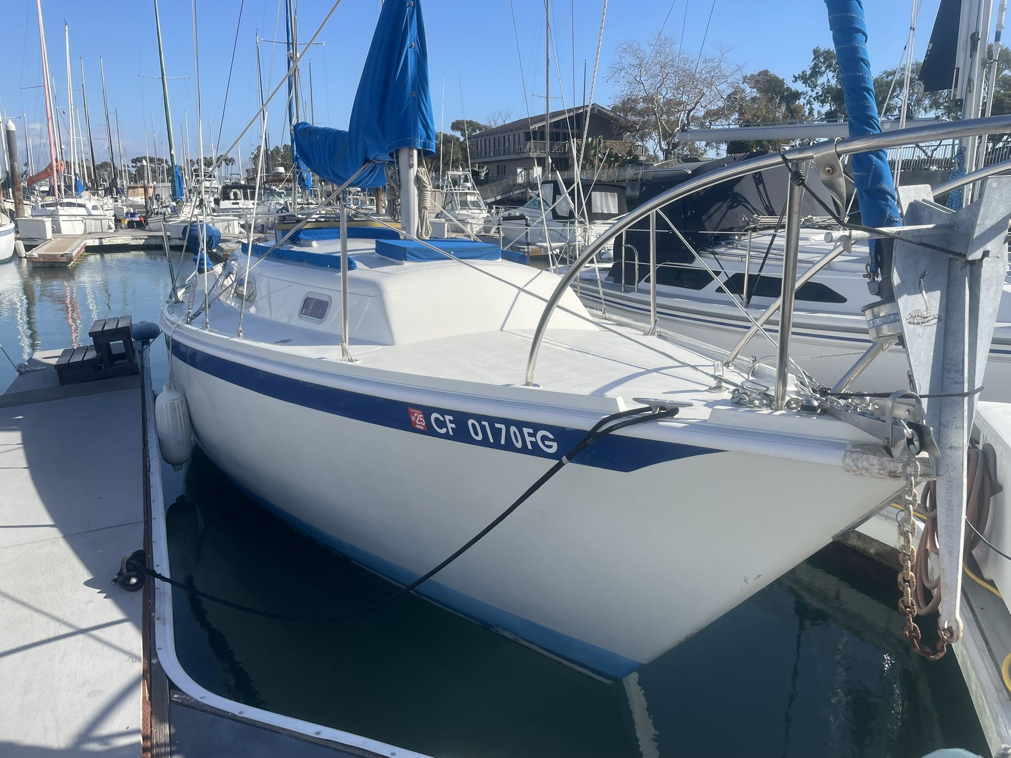 1974 Ericcson 27’
