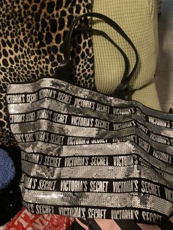 Victoria Secret Bag Like New
