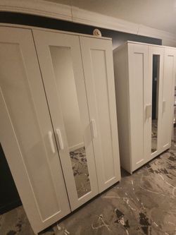Wardrobe with 3 doors, white, 46x19 3/4x74 3/4 "Wardrobe with 3 doors, white, 46x19 3/4x74 3/4 "