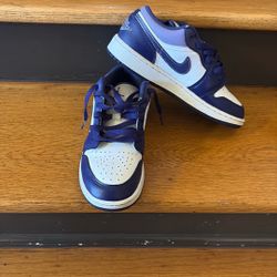 Air Jordan Dunk Rare Purple Edition, Size 4Y, Kids, Like new Gunks!