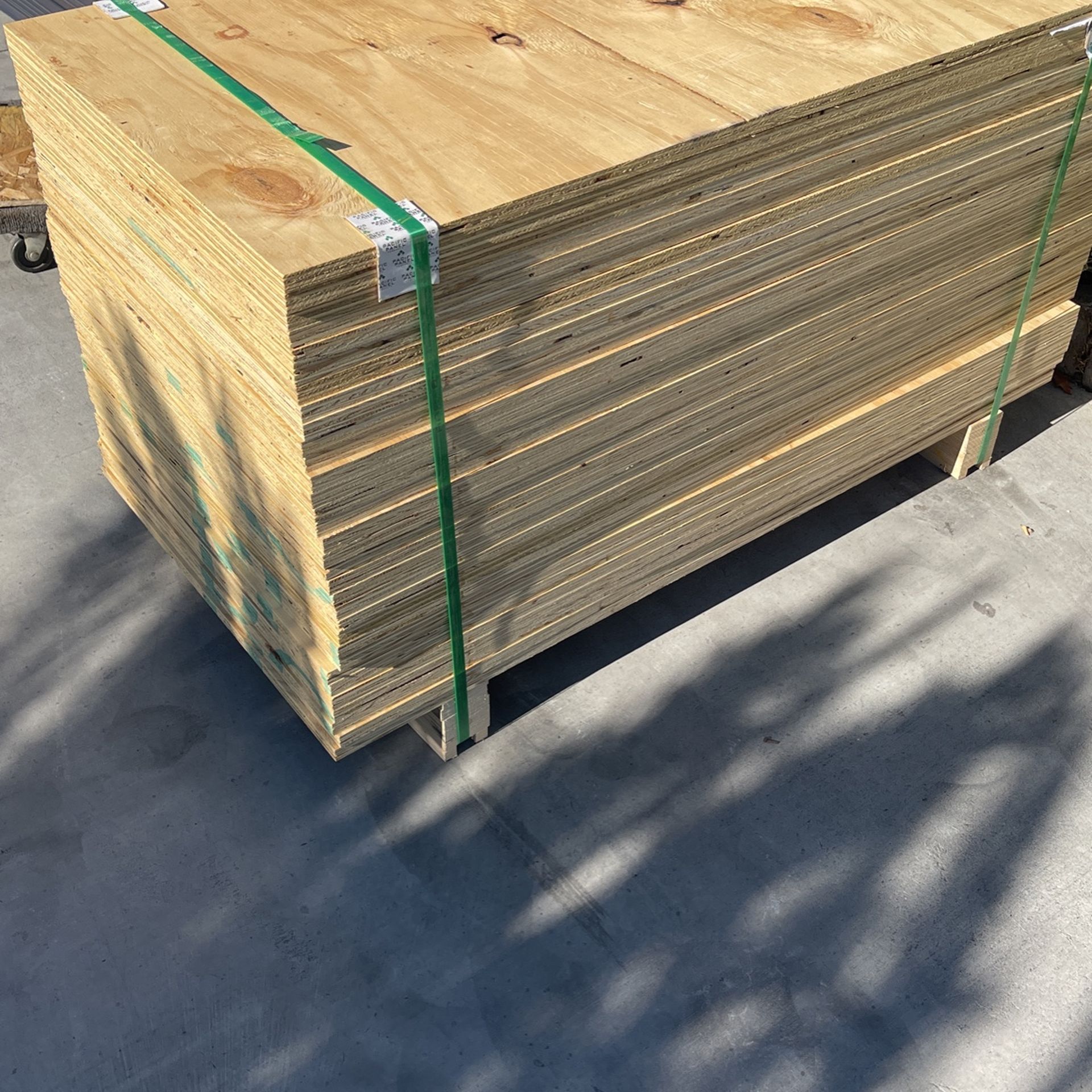Plywood 24 X 48 X 3/4 CDX for Sale in Covina, CA - OfferUp