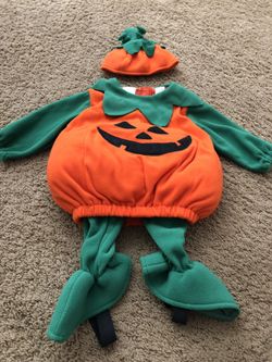Costume size 18 months