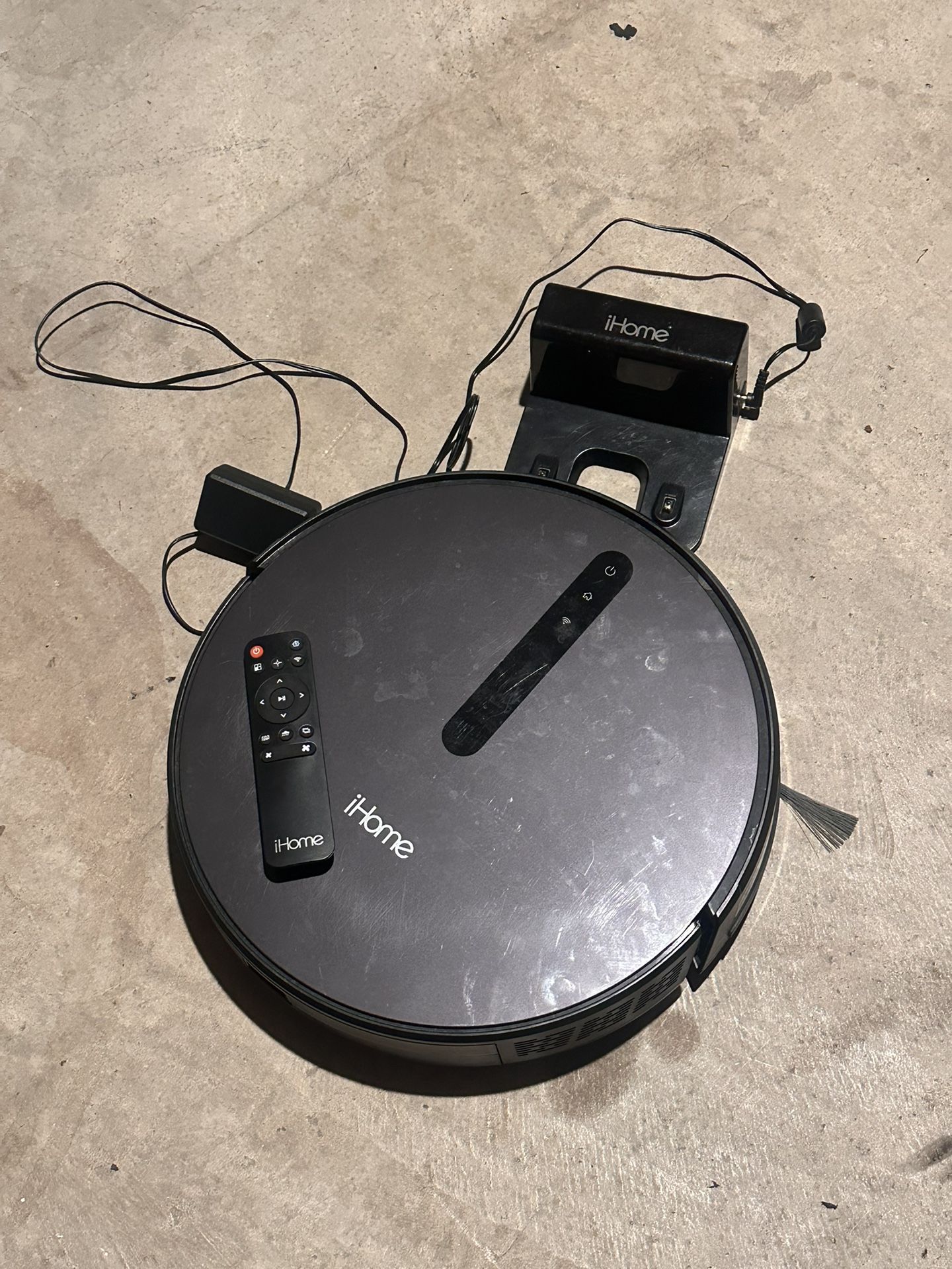 iHome Robot Vacuum 