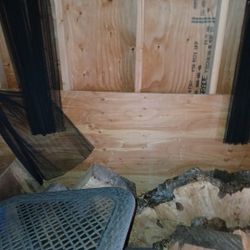 Fire Sceen And Hand Rail