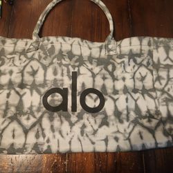 Alo Yoga Bag 