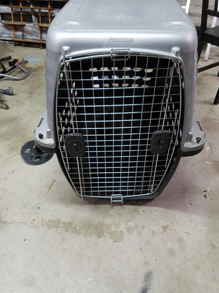 Dog kennel
