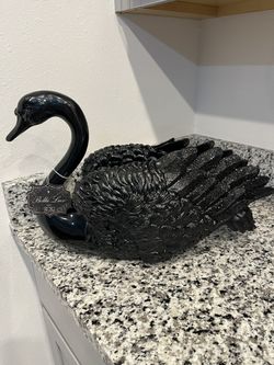 Bella Lux Swan
