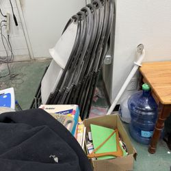 7 Or 8 Used Plastic Chairs