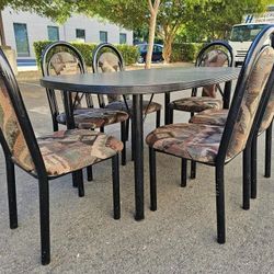 Vintage *POSTMODERN* Dining Table and 6 chairs (Upholstered Black Metal Tubular Frame)