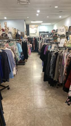 Consignment Shop Closing